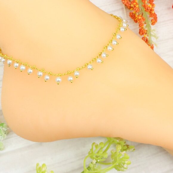 "Handmade Anklet – Elegant & Delicate Jewelry for Women | UNVRC1718 - Picture 2 of 10